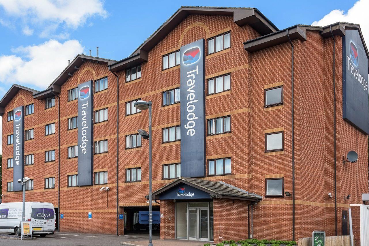 Travelodge London Park Royal エクステリア 写真
